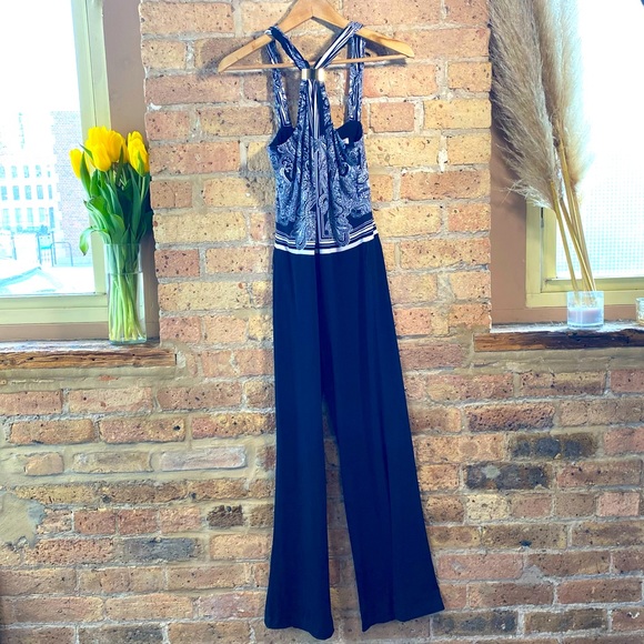 NWOT. Cache pant romper. - Picture 1 of 4